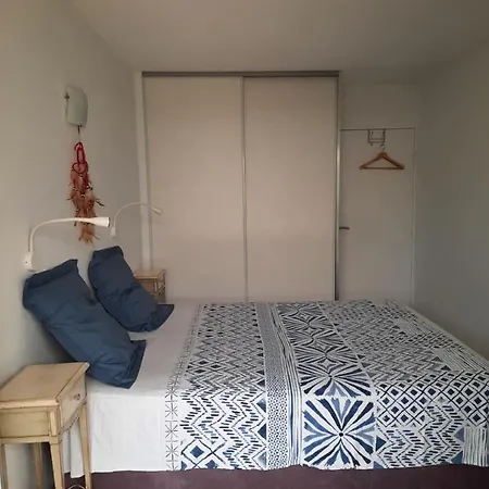 Rez De Jardin Zen, 50 M2, Aux Portes De L Esterel Et Proche Mer, Parking Gratuit